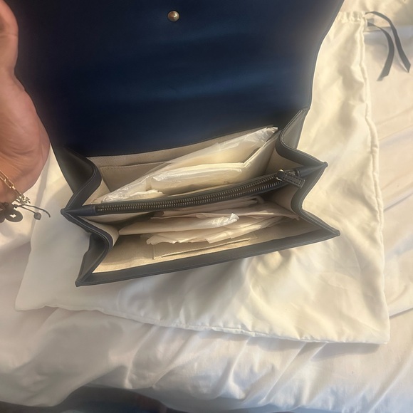 New Gucci medium Dionysus bag. Original $3350+tax. Have original bag and tags. - Picture 6 of 8